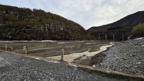 მაგრამ ანანურის ახალი ხიდის მშენებლობისა და ჟინვალის წყალსაცავის ექსპლუატაციაში გაშვების შემდეგ - Sputnik საქართველო