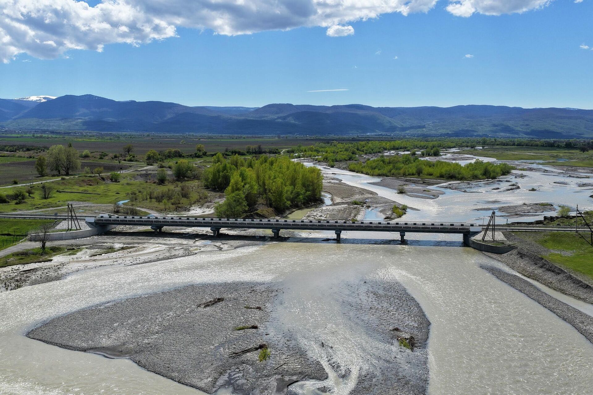 Мост через реку Алазани в Кахети  - Sputnik Грузия, 1920, 21.04.2026