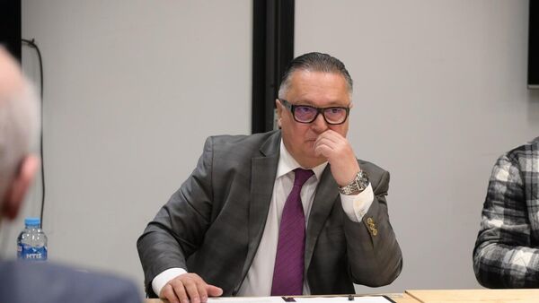 Арно Хидирбегишвили. Круглый стол экспертов и политологов, организованный газетой Свободная Грузия - Sputnik Грузия