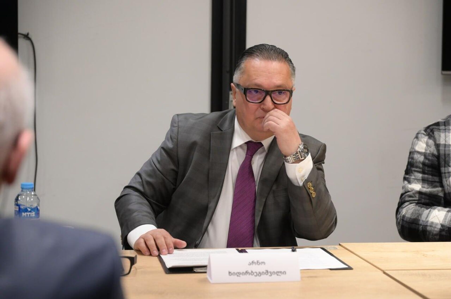 Арно Хидирбегишвили. Круглый стол экспертов и политологов, организованный газетой Свободная Грузия - Sputnik Грузия, 1920, 24.04.2026