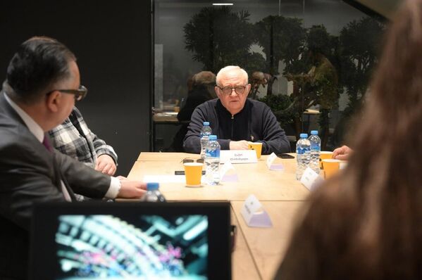 Тато Ласхишвили. Круглый стол экспертов и политологов, организованный газетой Свободная Грузия - Sputnik Грузия