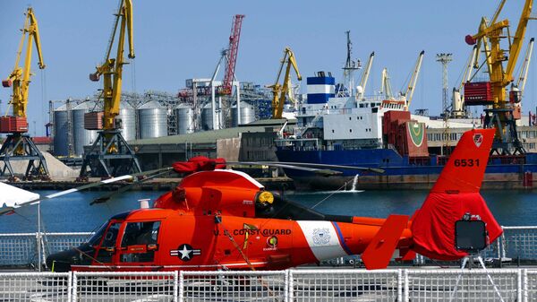 Американский фрегат Hamilton зашел в порт Одессы - Sputnik Грузия