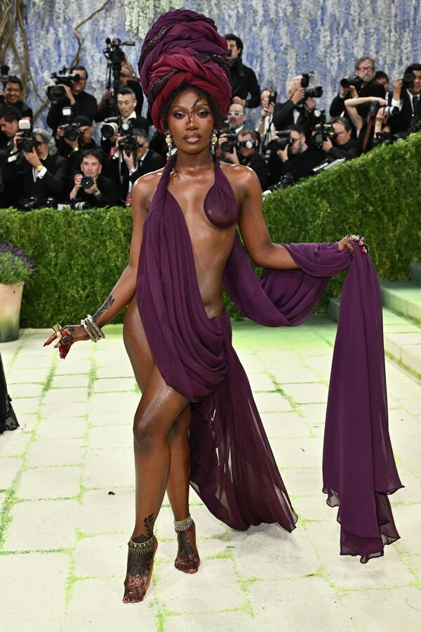 Doechii на Met Gala 2026 в Нью-Йорке. - Sputnik Грузия