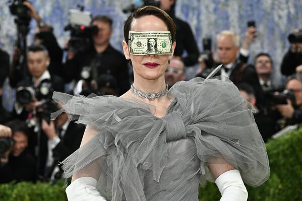 Sarah Paulson на Met Gala 2026 в Нью-Йорке. - Sputnik Грузия