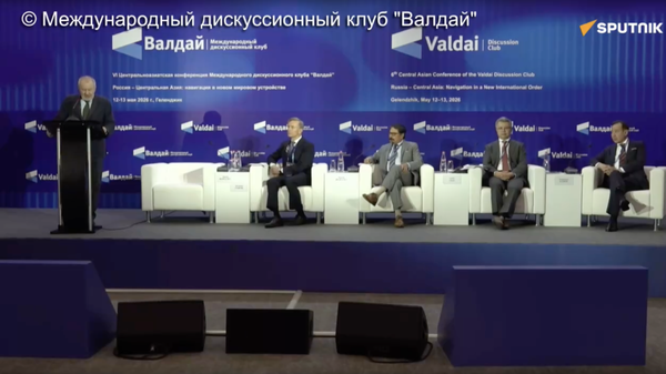 Клуб Валдай: будущее России и Центральной Азии в новом миропорядке - видео - Sputnik Грузия
