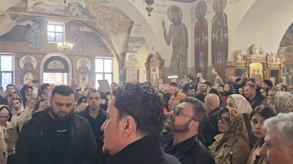 Браво Метехи в грузинском храме в Москве - видео - Sputnik საქართველო