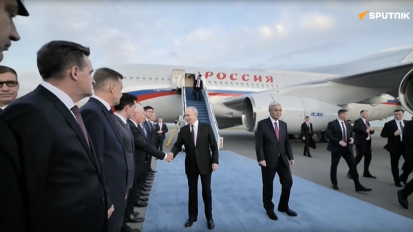 Путин прибывает в Казахстан с государственным визитом - видео - Sputnik Грузия