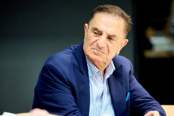 "Вся Европа была против Византии, и православная Россия тоже не поспешила на помощь. Посмотрите, что появилось у брюха Европы. Те, кто хочет изменить карту Кавказа, существуют и сегодня – и не скрывают этого", – говорит Байбурт. - Sputnik Грузия