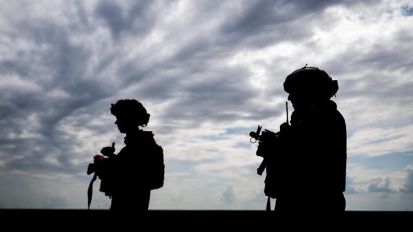 Военнослужащие расчета зенитного ракетного комплекса Тор-М2  - Sputnik Грузия