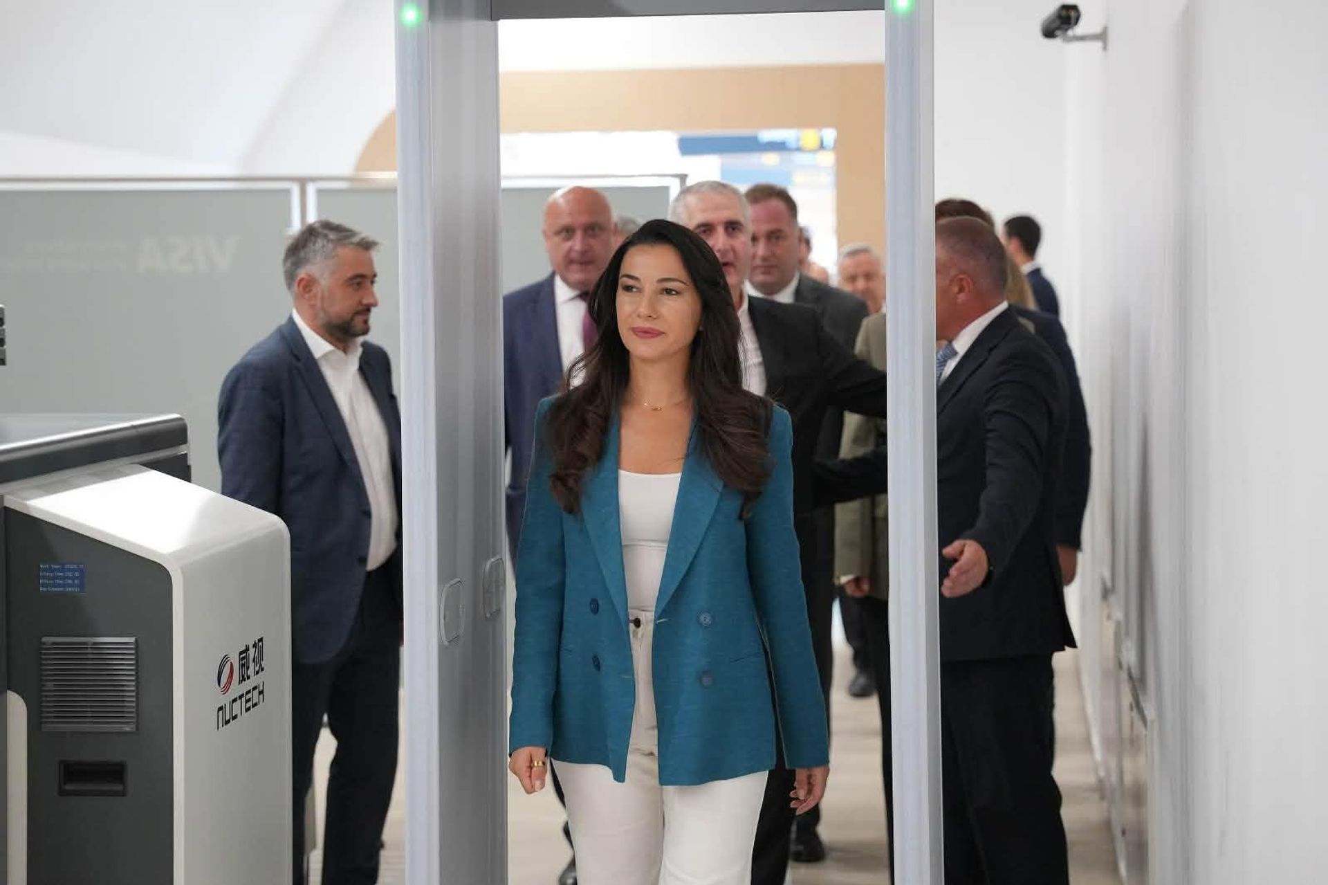 Министр экономики и устойчивого развития Мариам Квривишвили в аэропорту Кутаиси - Sputnik Грузия, 1920, 28.07.2026