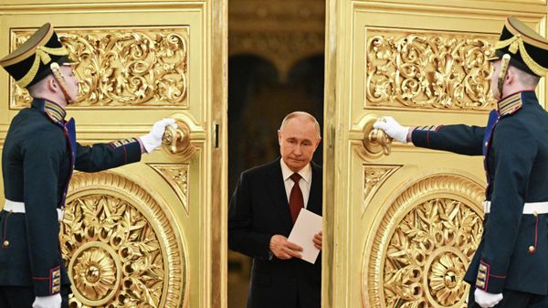 Встреча президента Владимира Путина с депутатами Госдумы РФ восьмого созыва - Sputnik Грузия