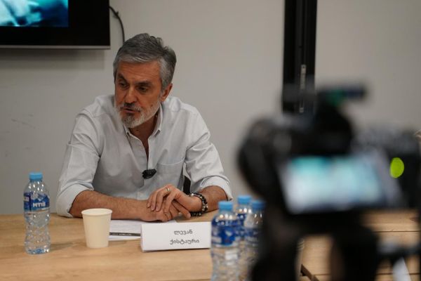 Одной из центральных тем встречи стало развитие Среднего коридора и транзитного потенциала страны.На фото: Леван Кистаури – эксперт по экономическим вопросам, профессор. - Sputnik Грузия