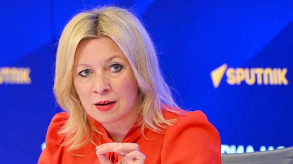 Брифинг официального представителя МИД РФ Марии Захаровой
 - Sputnik Грузия