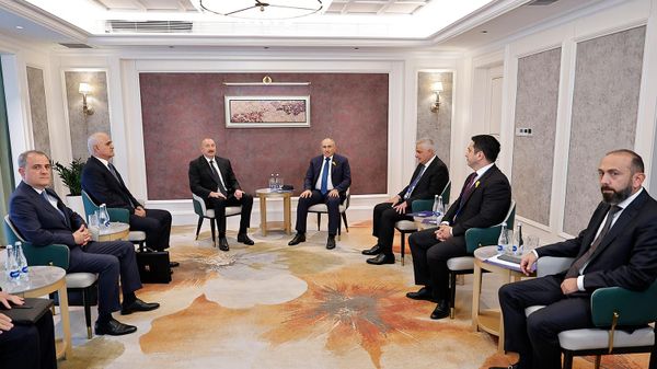 SCO-ს სამიტზე ალიევისა და ფაშინიანის შეხვედრა გაიმართა - Sputnik საქართველო