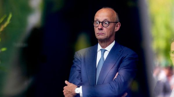 Канцлер Германии Фридрих Мерц ожидает премьер-министра Ирака Али аз-Заиди для проведения встречи в ведомстве федерального канцлера в Берлине - Sputnik Грузия