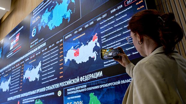 Работа Информационного центра ЦИК РФ - Sputnik Грузия