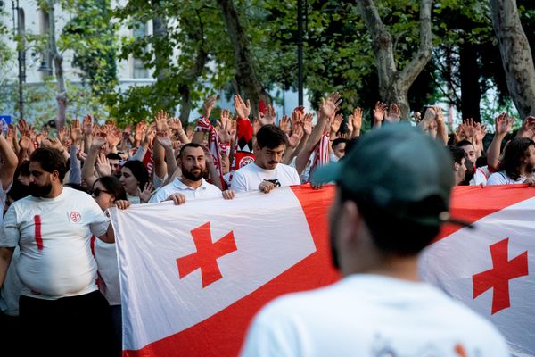 ქომაგების მსვლელობას საპატრულო პოლიცია მიაცილებდა. - Sputnik საქართველო