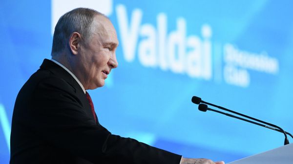Президент Владимир Путин принял участие в работе дискуссионного клуба Валдай - Sputnik Грузия
