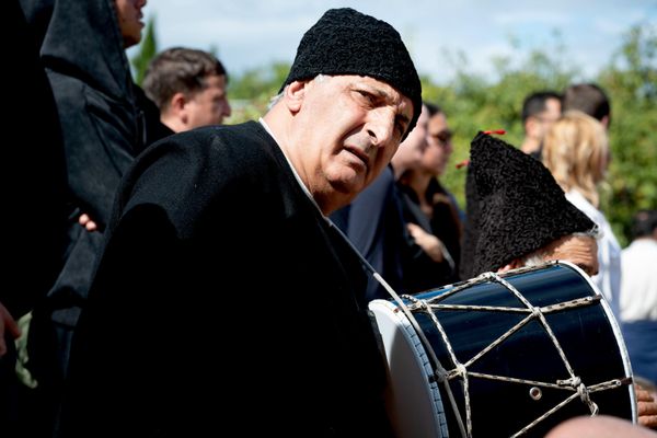 „თბილისობაზე" ყველგან ისმის ქართული მუსიკა, სტუმრების წინაშე გამოდიან არტისტები, მოცეკვავეები და მომღერლები. - Sputnik საქართველო