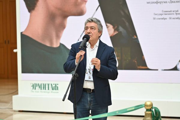 Проект проходит при поддержке Фонда президентских грантов, правительства Санкт-Петербурга, Государственного Эрмитажа и Союза журналистов России, а также при содействии партнеров форума. - Sputnik Грузия