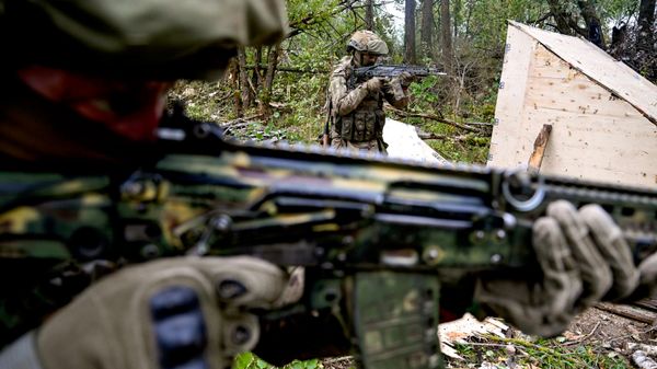 Боевое слаживание военнослужащих в зоне СВО - Sputnik Грузия