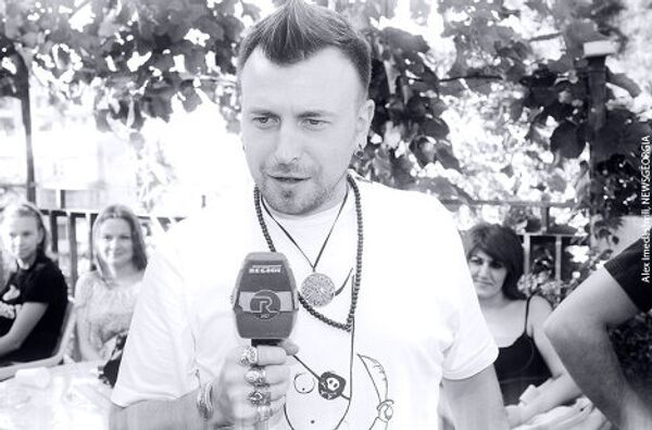 Петр Ловыгин пытался представить себя в роли корреспондента грузинских телеканалов... - Sputnik Грузия