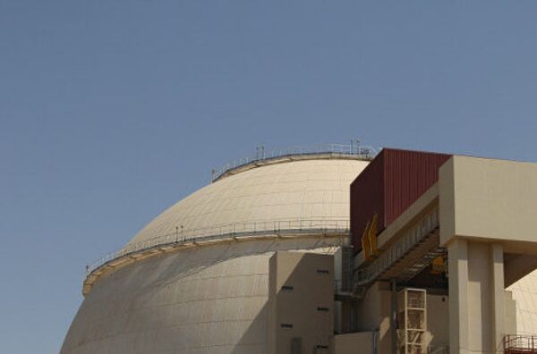 Первый энергоблок атомной электростанции Бушер в Иране. 5 февраля в районе АЭС произошло пятибальное землетрясение. - Sputnik Грузия