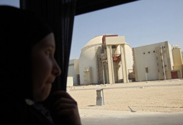 Первый энергоблок атомной электростанции Бушер в Иране. 5 февраля в районе АЭС произошло пятибальное землетрясение. - Sputnik Грузия