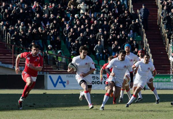 Сборная Грузии одержала победу над российской командой в Кубке европейских наций по регби с разгромным счетом – сорок шесть - ноль. Матч прошел 17 марта на стадионе имени Михаила Месхи при переполненных трибунах – впервые за последние четыре года российская сборная играла в Тбилиси. - Sputnik Грузия