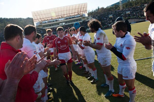 Сборная Грузии одержала победу над российской командой в Кубке европейских наций по регби с разгромным счетом – сорок шесть - ноль. Матч прошел 17 марта на стадионе имени Михаила Месхи при переполненных трибунах – впервые за последние четыре года российская сборная играла в Тбилиси. - Sputnik Грузия