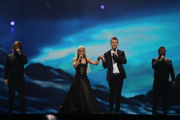 Участники конкурса Евровидение -2012 от Исландии, дуэт Грета Саломе и Джонси на сцене комплекса Baku Crystal Hall в Баку. - Sputnik Грузия