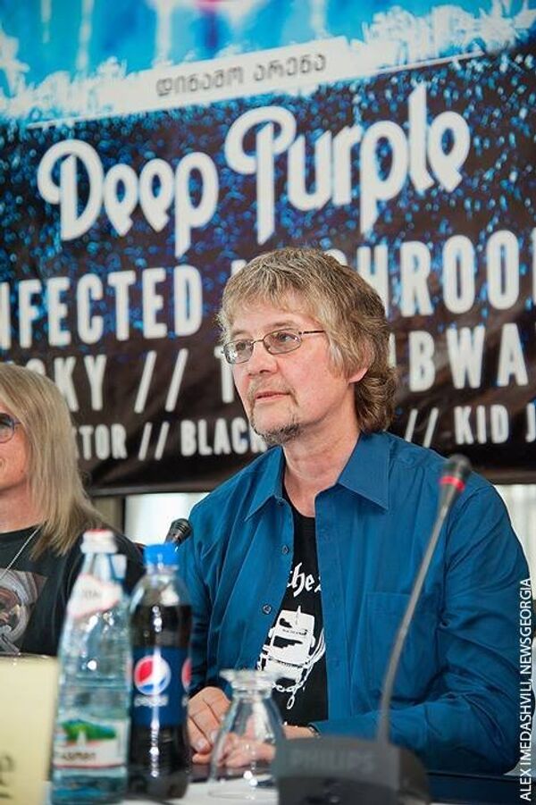 Легендарная группа Deep Purple на пресс-конференции в Тбилиси. В Грузию музыканты прибыли, чтобы принять участие в концерте Tbilisi Open Air, который пройдет 5 июня вечером на национальном стадионе Динамо-Арена им.Бориса Пайчадзе. - Sputnik Грузия