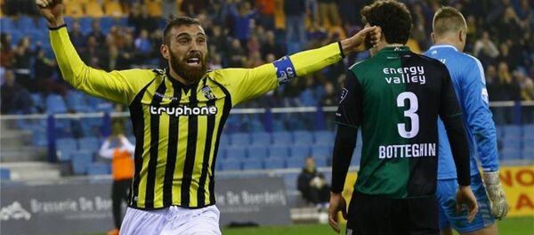 Центральный защитник Витесса и сборной Грузии по футболу - Гурам Кашия - Sputnik Грузия