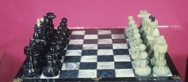 Шахматы из нефрита Шахматы из нефрита - Sputnik Грузия