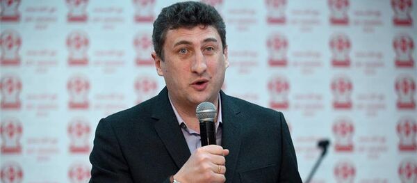 Главный тренер сборной Грузии по футболу Каха Цхададзе Главный тренер сборной Грузии по футболу Каха Цхададзе - Sputnik Грузия