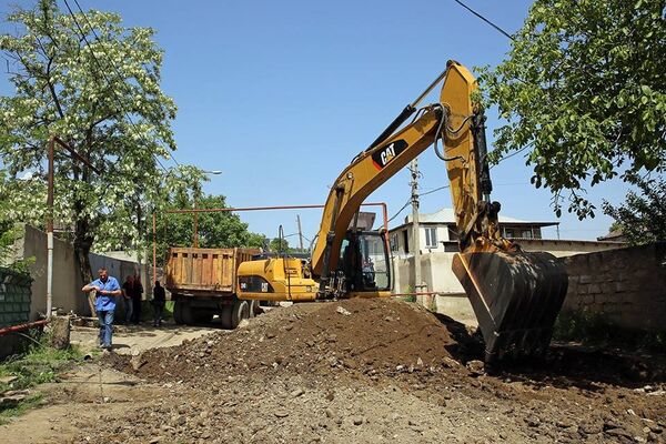 Параллельно с ремонтом дороги, в направлении села будет проведена новая система подачи питьевой воды, - Sputnik Грузия