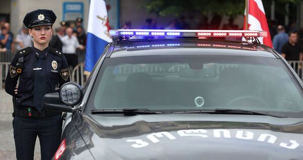 Представители патрульной полиции Грузии принимают участие в торжественных мероприятиях в Кутаиси. - Sputnik Грузия
