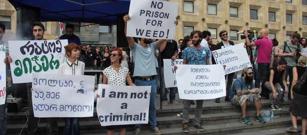 აქცია მარიხუანის დეკრიმინალიზაციის მოთხოვნით - Sputnik საქართველო