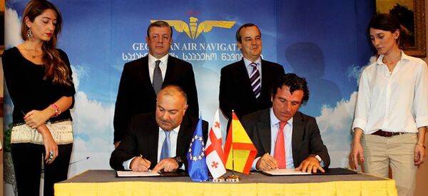 INDRA SISTEMAS S.A. и Сакаэронавигация подписали договор о закупке автоматизированной системы управления воздушным движением. - Sputnik Грузия