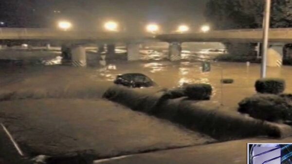 Наводнение, площадь Героев - Sputnik Грузия