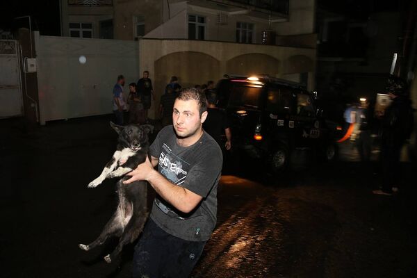 Наводнение уничтожило тбилисский зоопарк и приют для бездомным собак, расположенные в районе Ваке-Сабуртало. - Sputnik Грузия