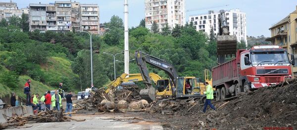 სტიქიის შედეგების ლიკვიდაცია სტიქიის შედეგების ლიკვიდაცია - Sputnik საქართველო