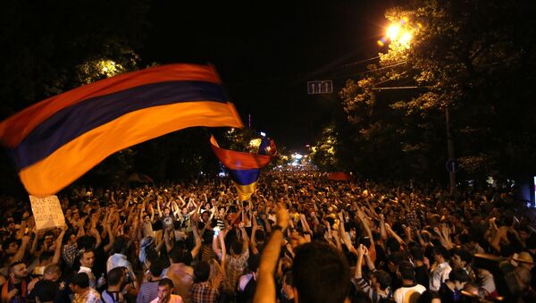 Акция протеста в Ереване - Sputnik Грузия