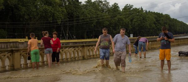 Сочи затопило из-за проливных дождей - Sputnik Грузия