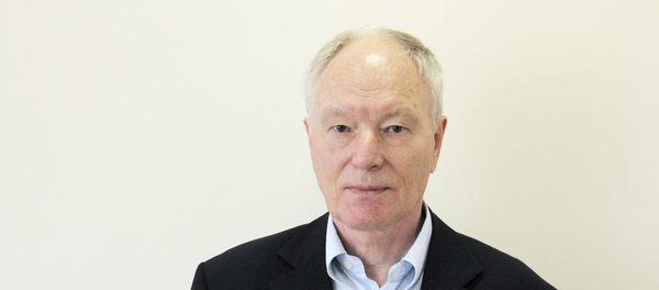 Профессор, заведующий кафедрой математических методов в экономике РЭУ им. Плеханова Николай Тихомиров Профессор, заведующий кафедрой математических методов в экономике РЭУ им. Плеханова Николай Тихомиров - Sputnik Грузия