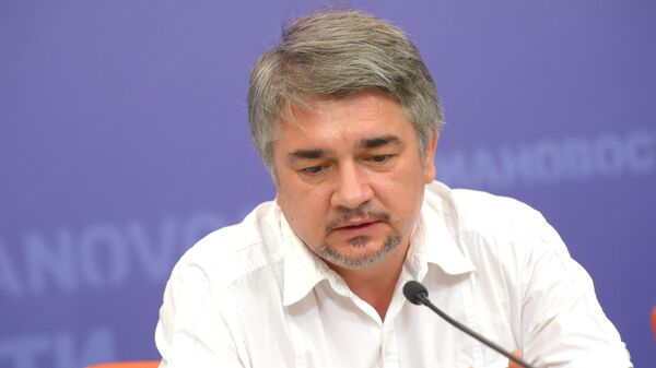 Президент Центра системного анализа и прогнозирования Ростислав Ищенко - Sputnik Грузия