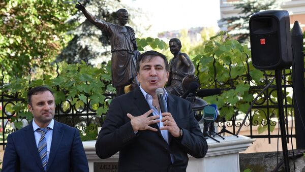 Губернатор Одесской области Михаил Саакашвили встретился с жителями Одессы. Архивное фото - Sputnik Грузия