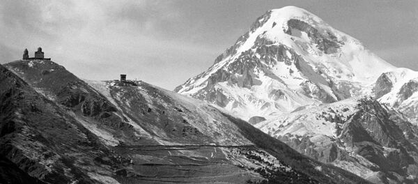 Вид на вершину Казбека - Sputnik Грузия