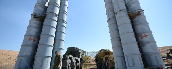 Боевые стрельбы ЗРС С-300 на полигоне Ашулук Боевые стрельбы ЗРС С-300 на полигоне Ашулук - Sputnik Грузия