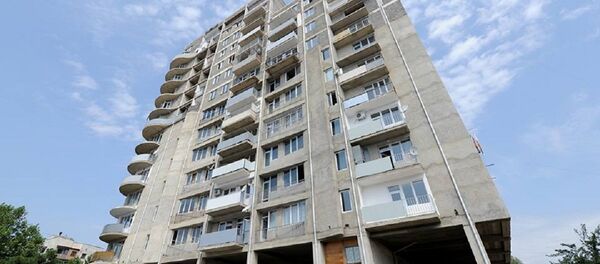 Дом с квартирами для пострадавших от наводнения Дом с квартирами для пострадавших от наводнения - Sputnik Грузия